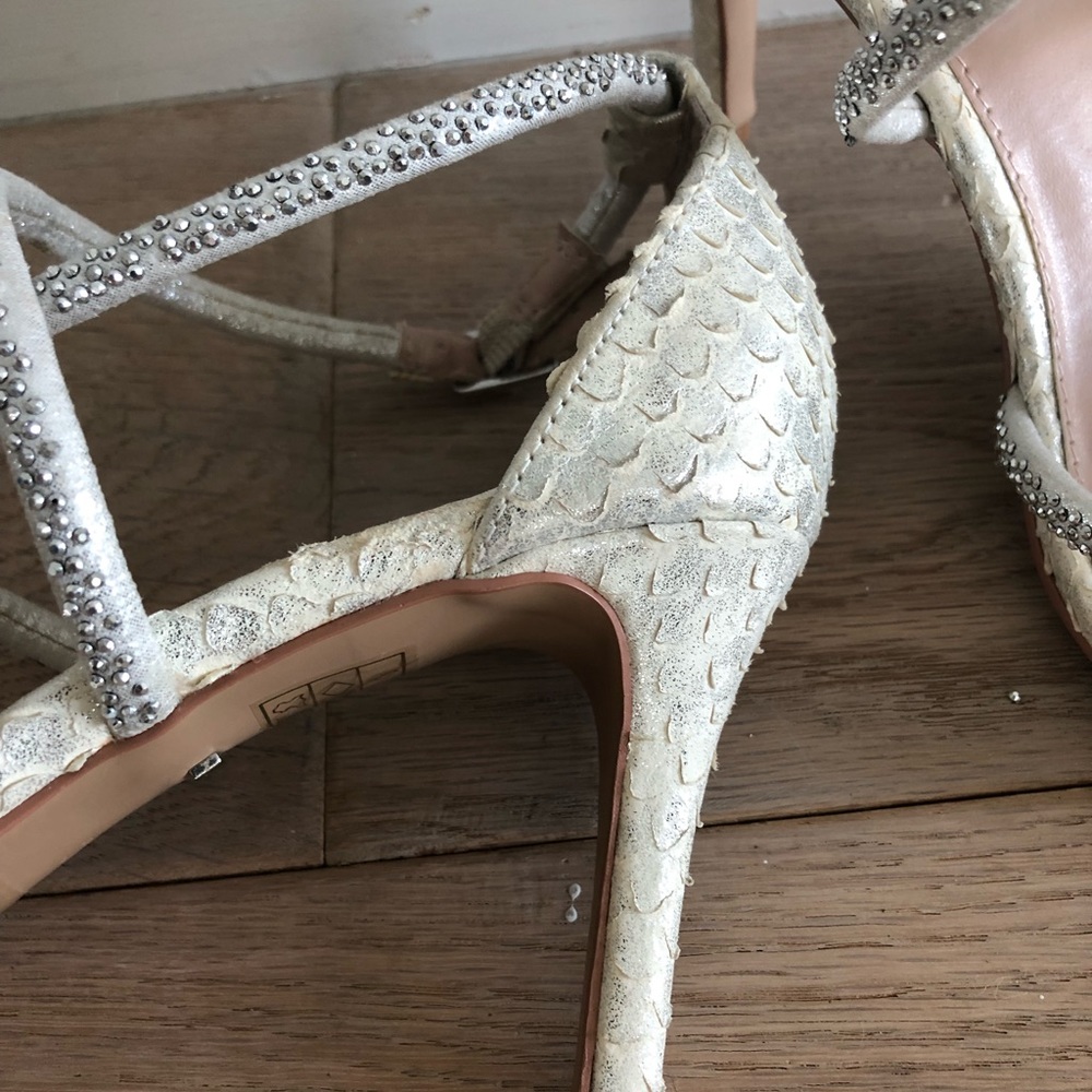 Caravela Kurt Geiger - Picture 6 of 8